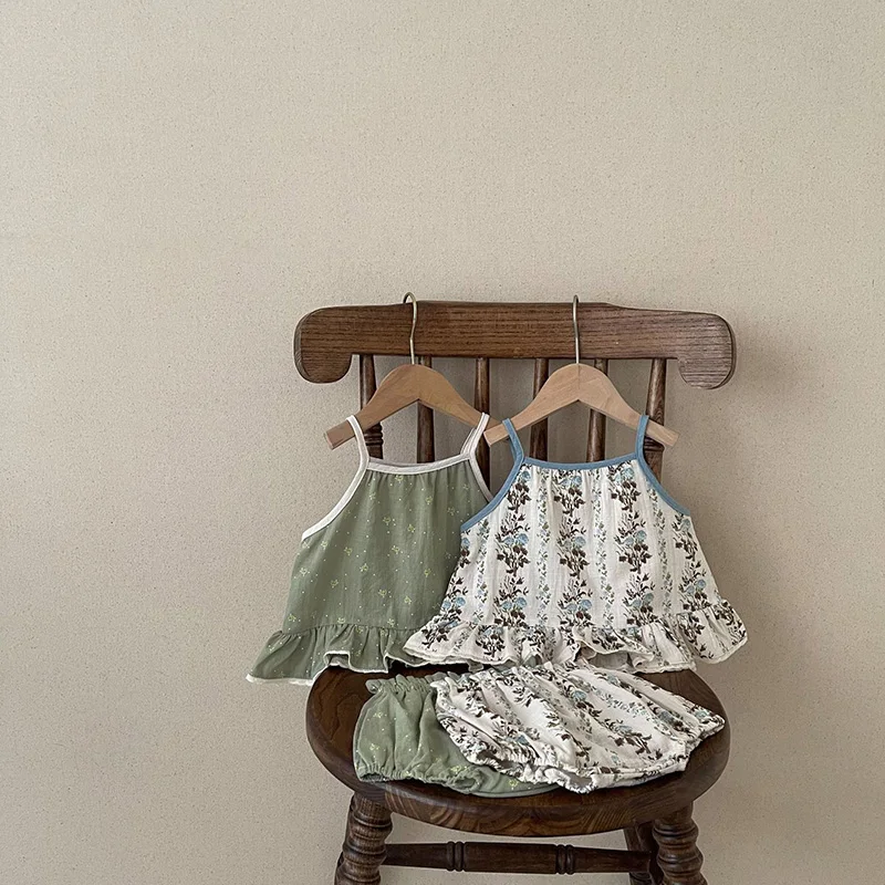 Conjunto de verano Milangel para bebé con bombabo camisola